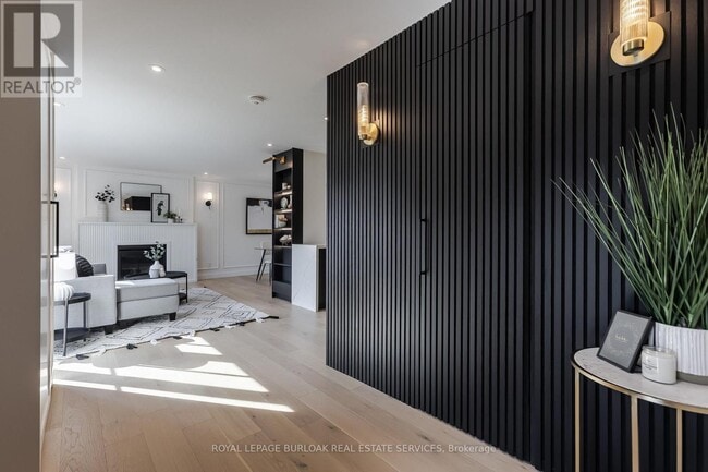 Building Photo - 3029 Eva Dr