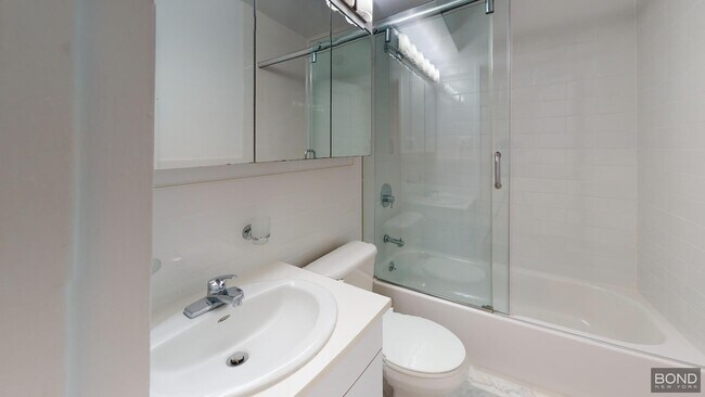 Foto del edificio - 405 E 56th St