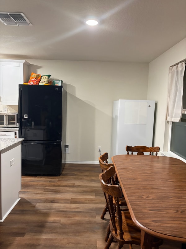 Building Photo - 10310 Glimmer