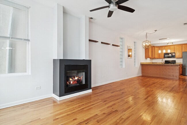 Foto del edificio - 2249 W Monroe St