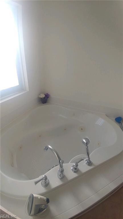 Building Photo - 3 bedroom in Chesapeake VA 23324