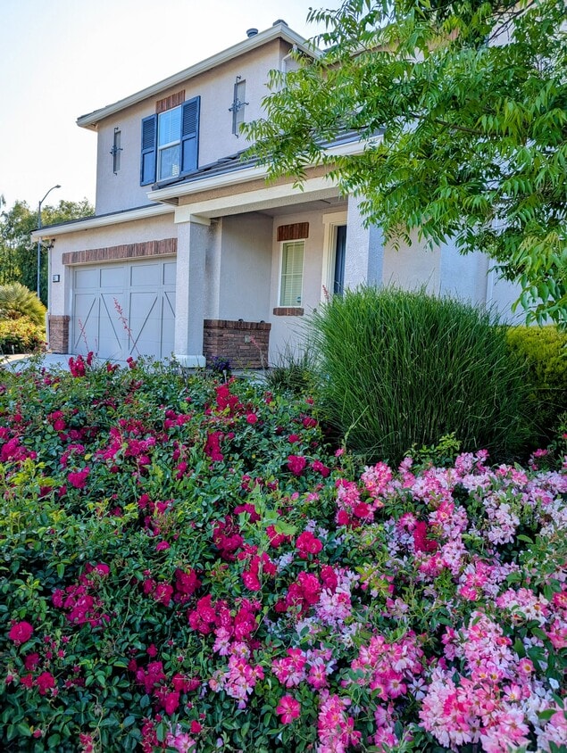 Timeless French Architecture - 655 San Marino Ct