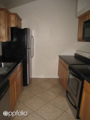 Building Photo - 2766 N Malibu Dr