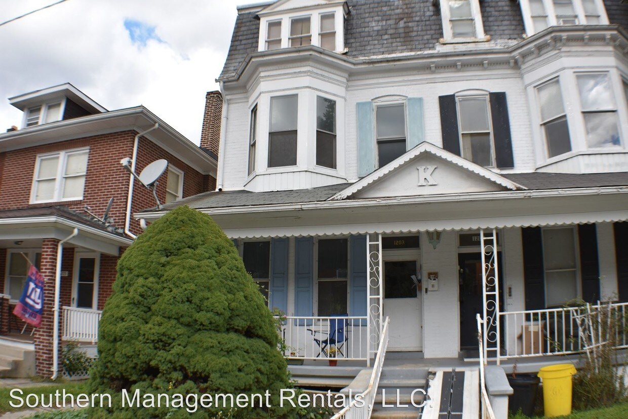 Primary Photo - 1203 W Princess St