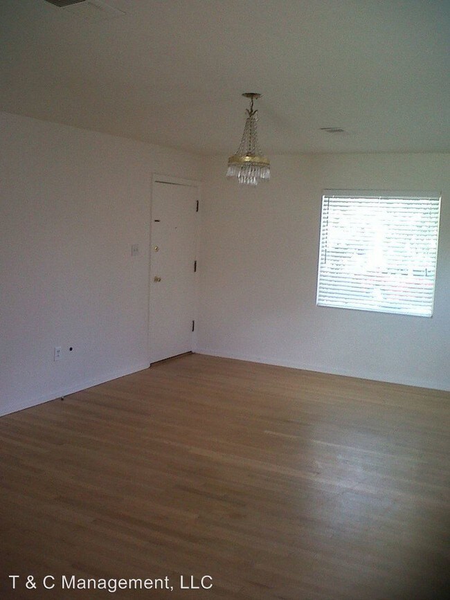 Building Photo - 3 br, 1.5 bath House - 809 Palomas Dr. SE