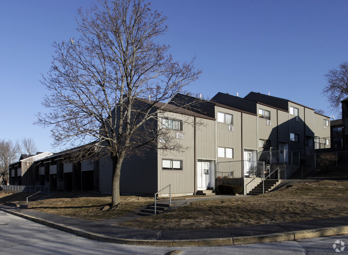 Apartment Building - Blackstone Terrace