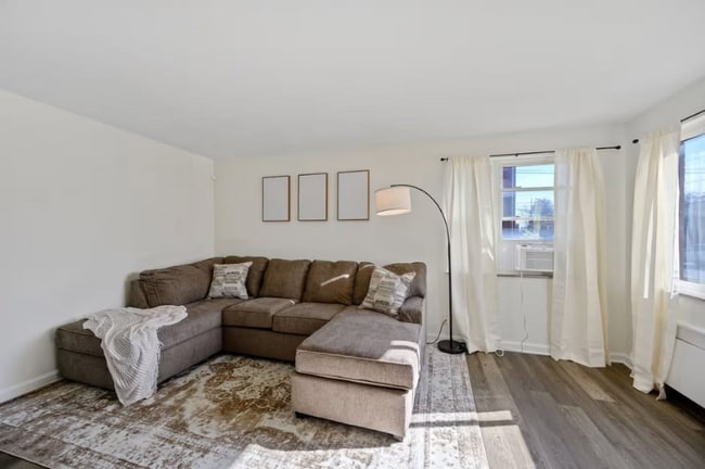 Foto del edificio - 3910 E Gatewood Ln