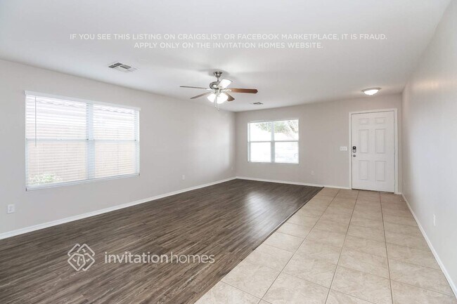 Building Photo - 8162 E Onza Ave