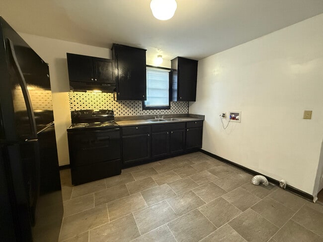 Foto del edificio - 5614 Obrien Ave