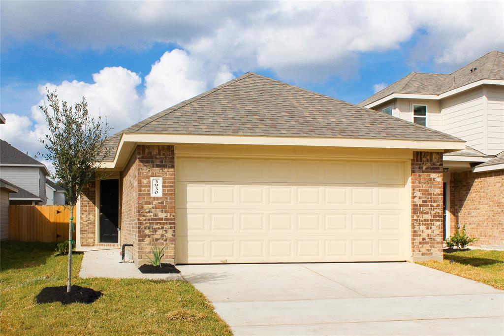 Foto principal - 3930 Silver Ranch Rd