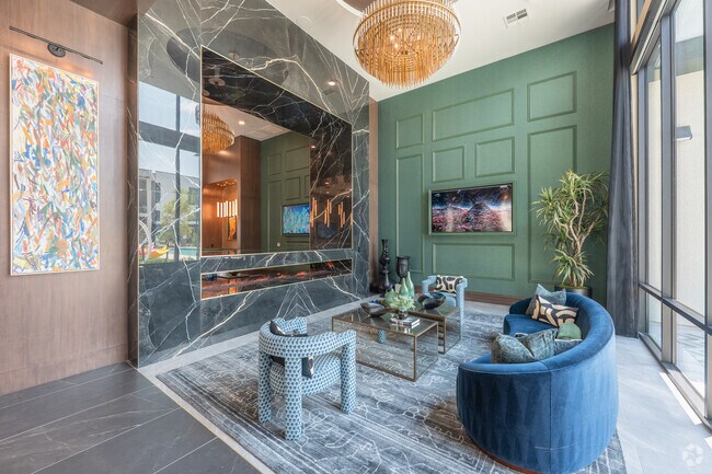 Casa club - Zona de estar - Elysian at Rainbow