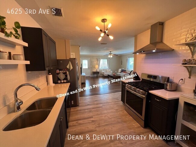 Foto del edificio - 4625 3rd Ave S