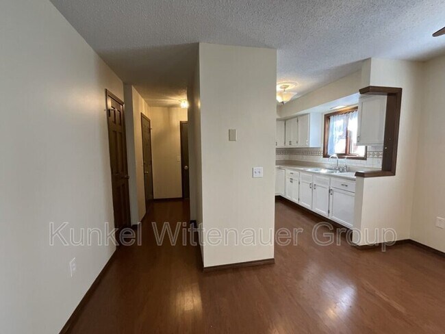 Foto del edificio - 9 Old Orchard Ln