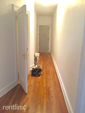 Building Photo - 910 81st St