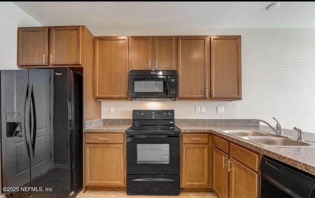 Foto del edificio - 2763 Hollybrook Ln