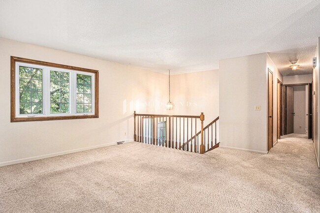 Photo - Millard Split Entry Duplex! House