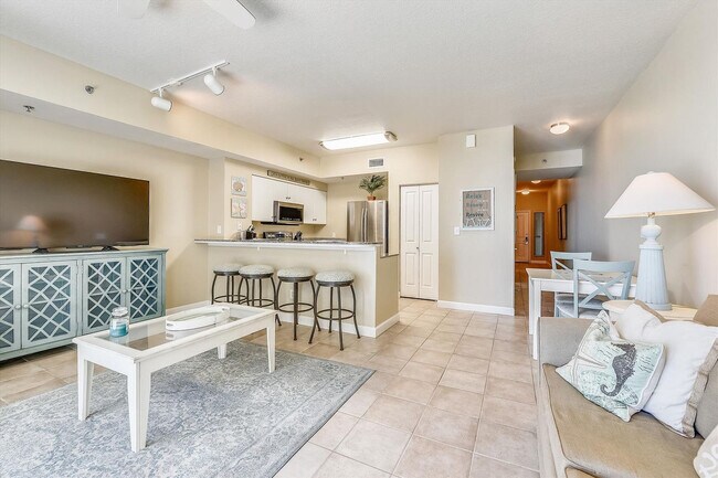 Building Photo - 104 Gulfside Ct