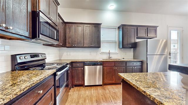Building Photo - 4913 Sanger Cir Dr