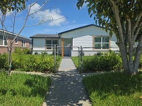 Building Photo - 5102 Avenue L