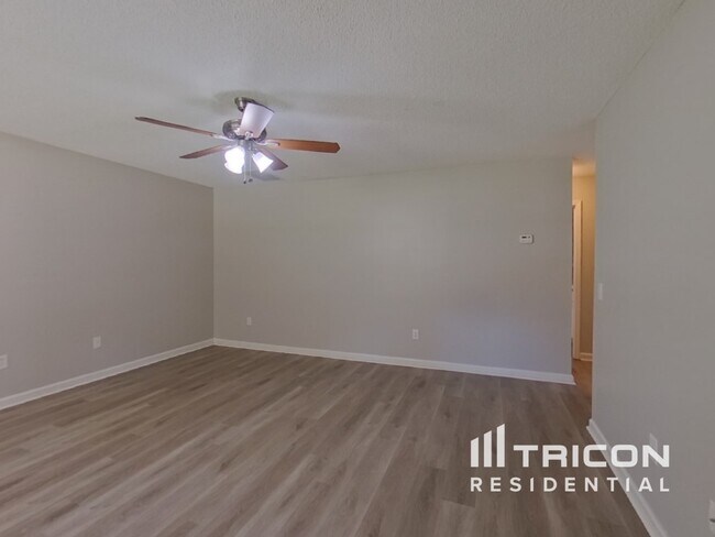 Foto del edificio - 7594 Stonebush Way
