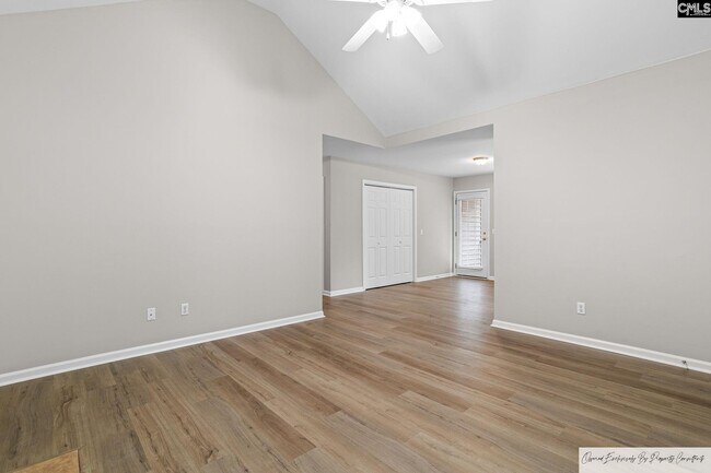 Building Photo - 4005 Hickory St