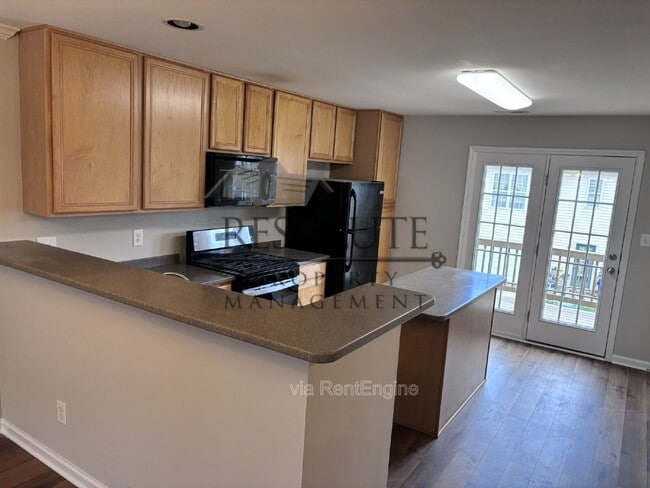 Building Photo - 9804 Grettle Ct
