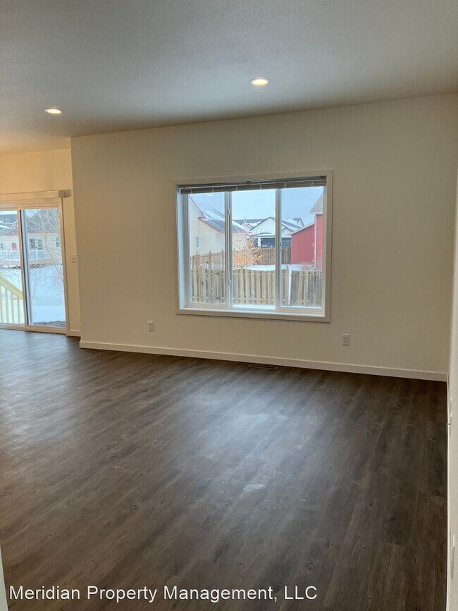 Building Photo - 3 br, 2.5 bath House - 3615 17th St S