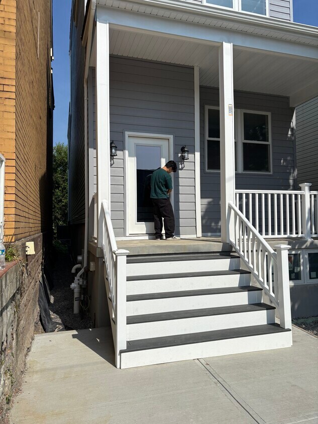 Foto principal - 2535 Allequippa St