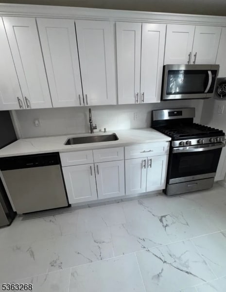 Foto del edificio - 596 Chestnut St