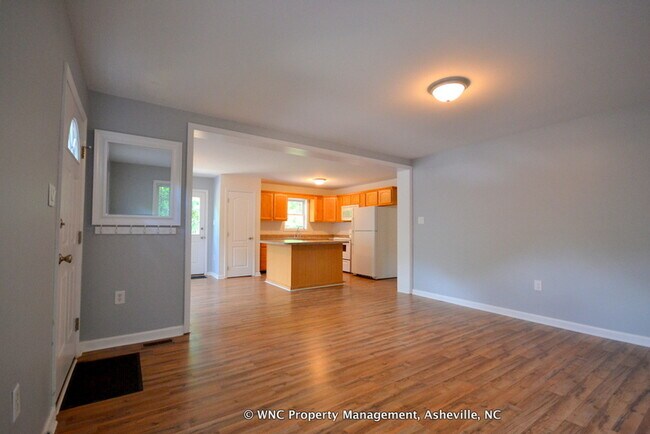 Foto del edificio - 43 Boyd Ave
