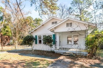 Building Photo - 731 Jemison St