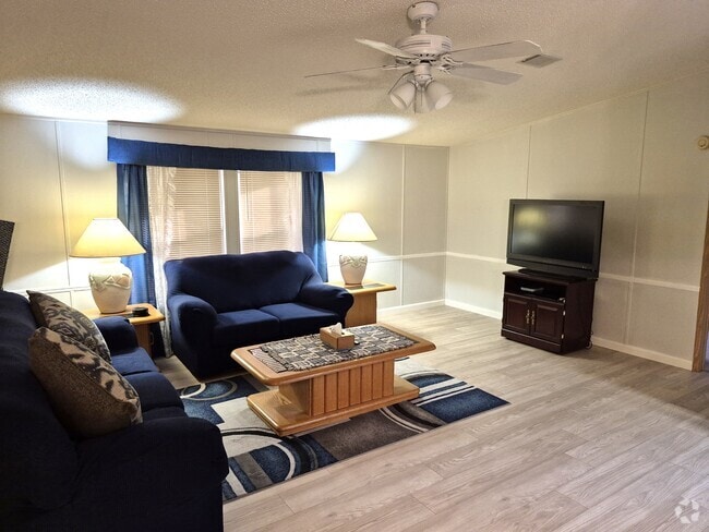 Living Room - 4995 Spiral Way