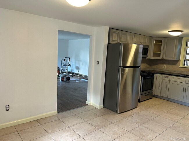 Foto del edificio - 67 Hulse Ave