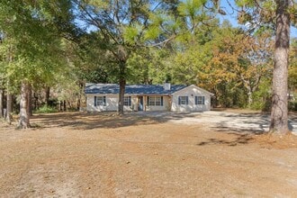 Building Photo - 4744 Young Rd