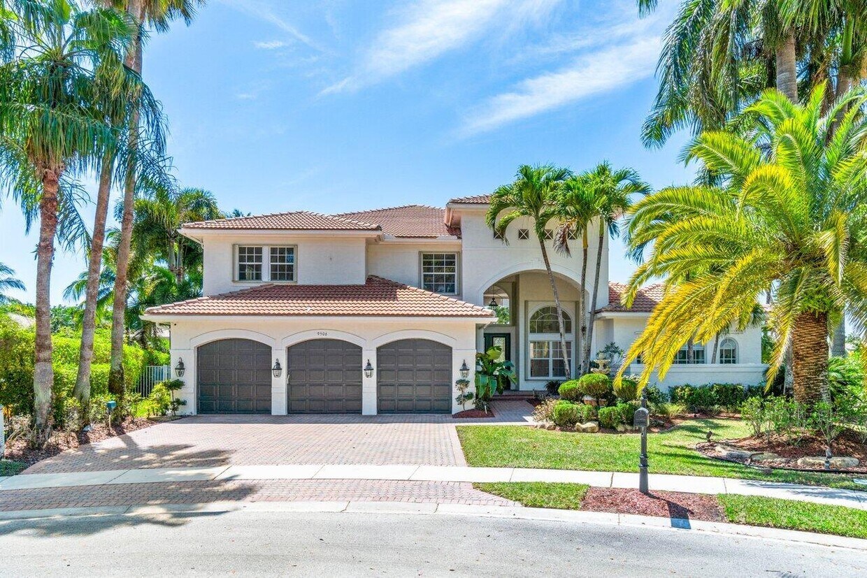 Foto principal - 9506 New Waterford Cove