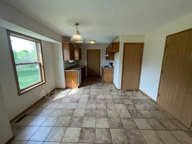 Foto del edificio - 3263 W Scott St
