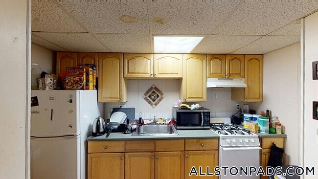 Foto del edificio - 15 Glenville Ave