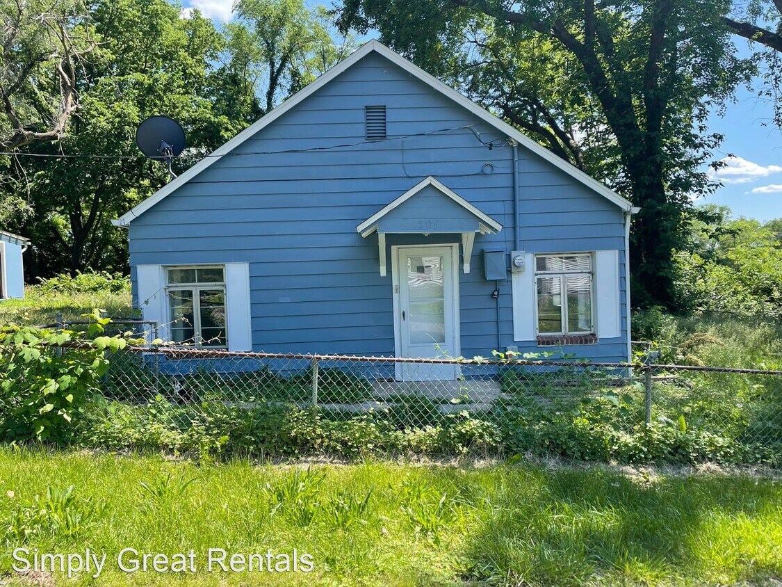 Primary Photo - 2 br, 1 bath House - 504 Randolph Rd