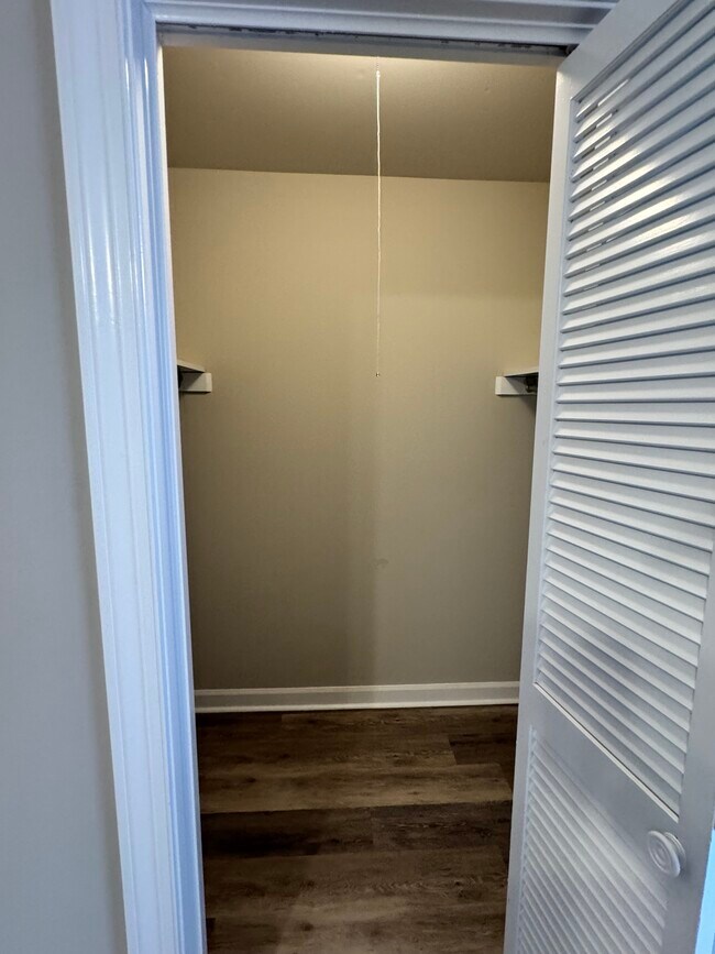 Foto del edificio - 821 Buck Swamp Rd