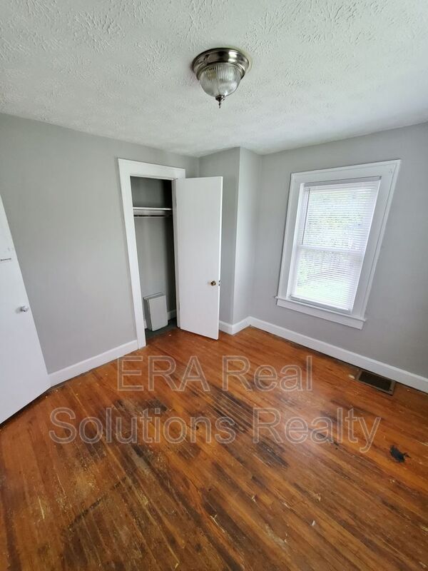 Foto del edificio - 1888 Aberdeen Ave