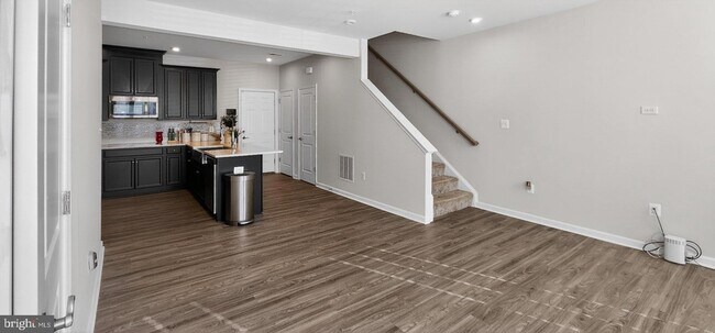 Foto del edificio - 10570 Sally Ride Ln