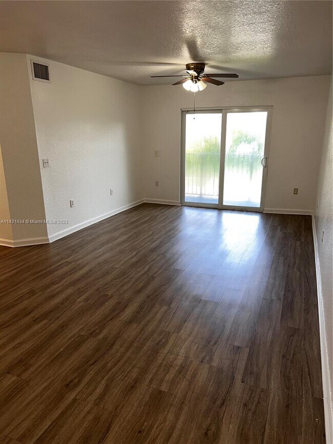 15400 SW 284th St Unit 1208, Homestead, FL 33033 Condo for Rent in