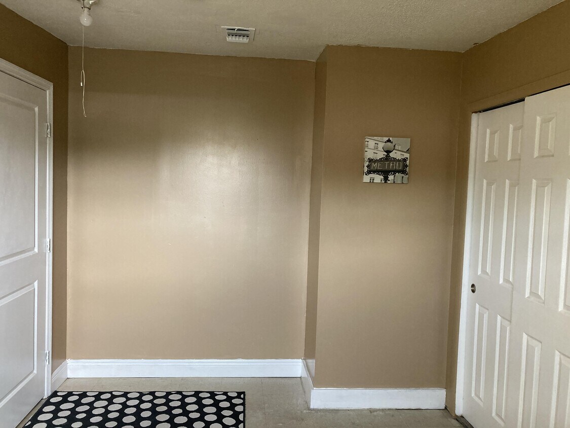 Foto del edificio - 4918 Cortez Dr