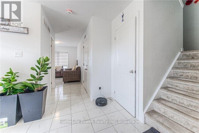 Building Photo - 513 Woodlea Ct