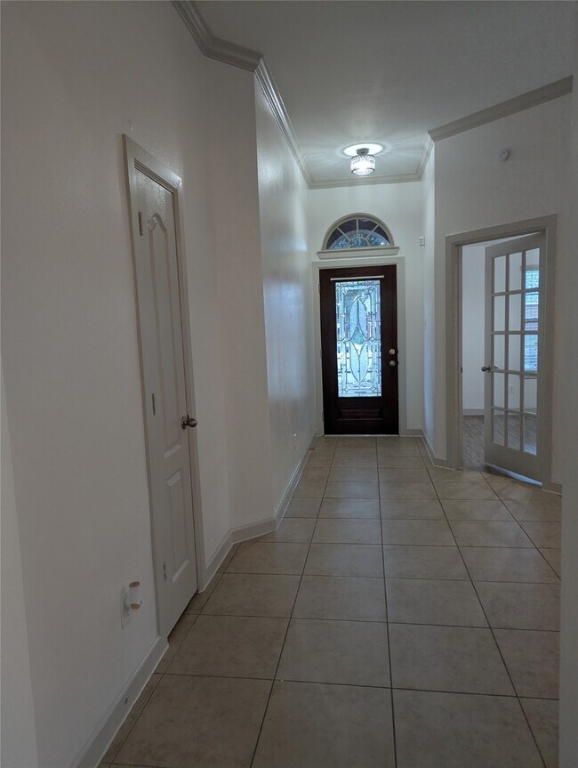 Foto del edificio - 3651 Raintree Village Dr