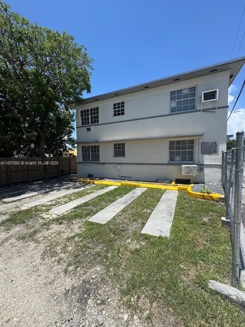 Foto del edificio - 2210 NW N River Dr