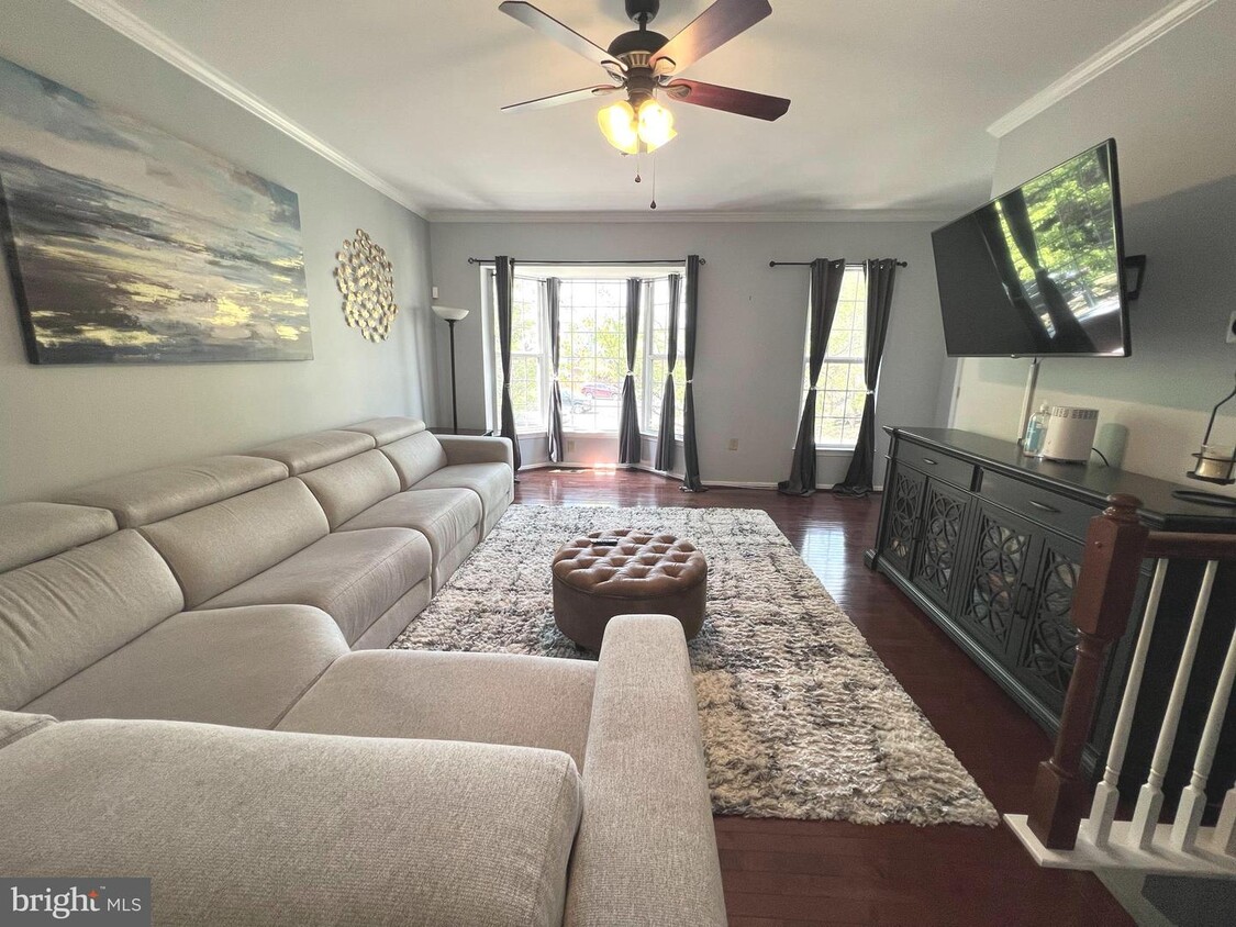 Foto principal - 995 Danville Ct