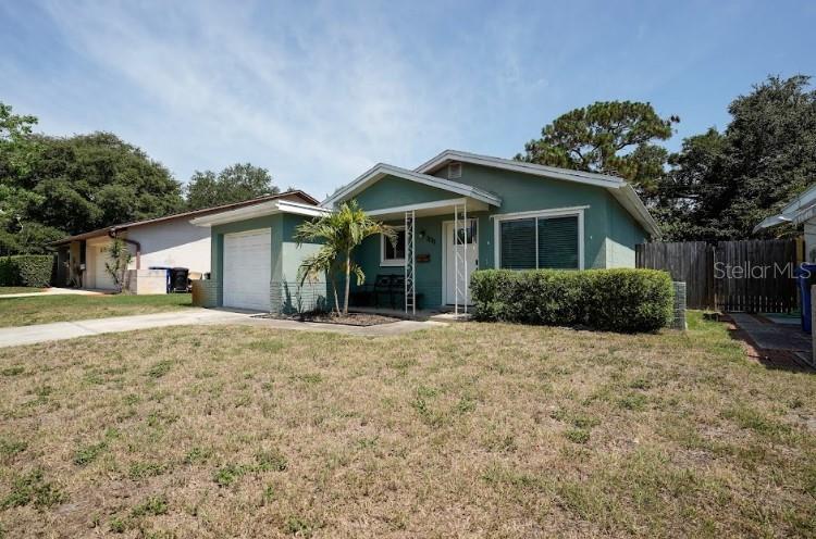Foto principal - 3011 25th Ave N