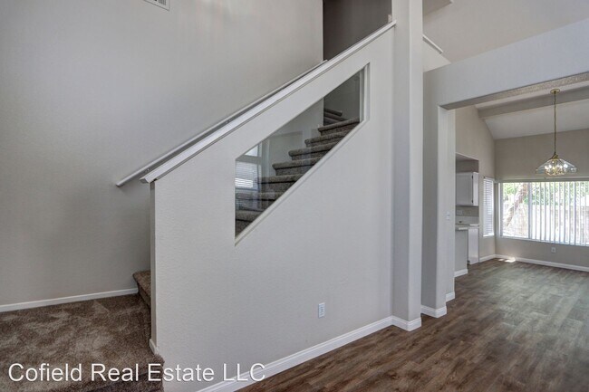 Building Photo - 3 br, 2.5 bath House - 1833 Bunny Run Dr.