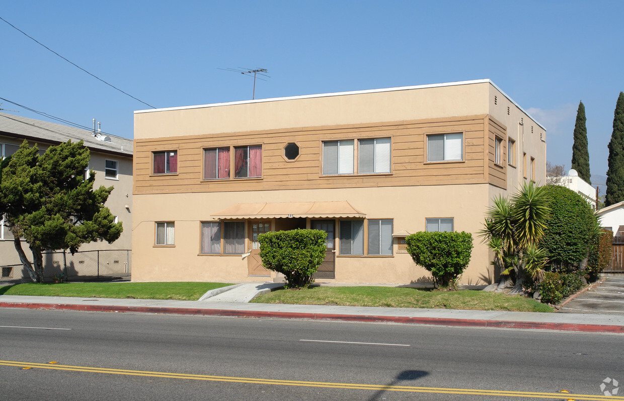 Foto principal - 505 E Chevy Chase Dr